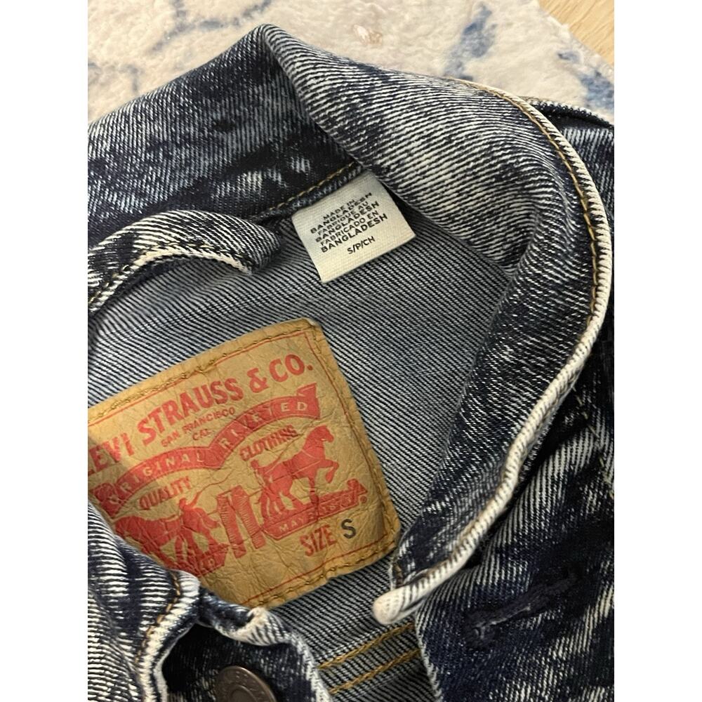 Levi's Acid Wash Denim Jacket Men’s Small Blue Denim Trucker Retro 72334-0335 - Picture 9 of 12
